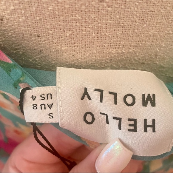 Hello Molly Fit Dress - Picture 7 of 8